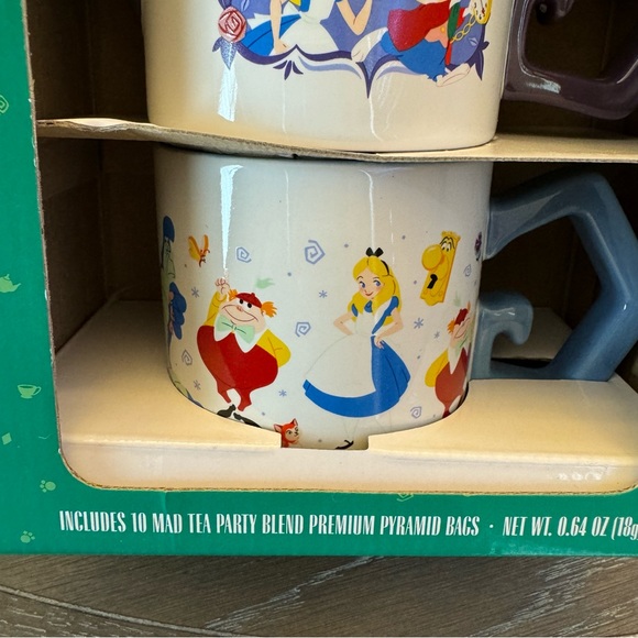 NWT. Disney Parks Alice Wonderland Tea Set For One Mug. Adorable ceramic Tea set - Picture 4 of 9